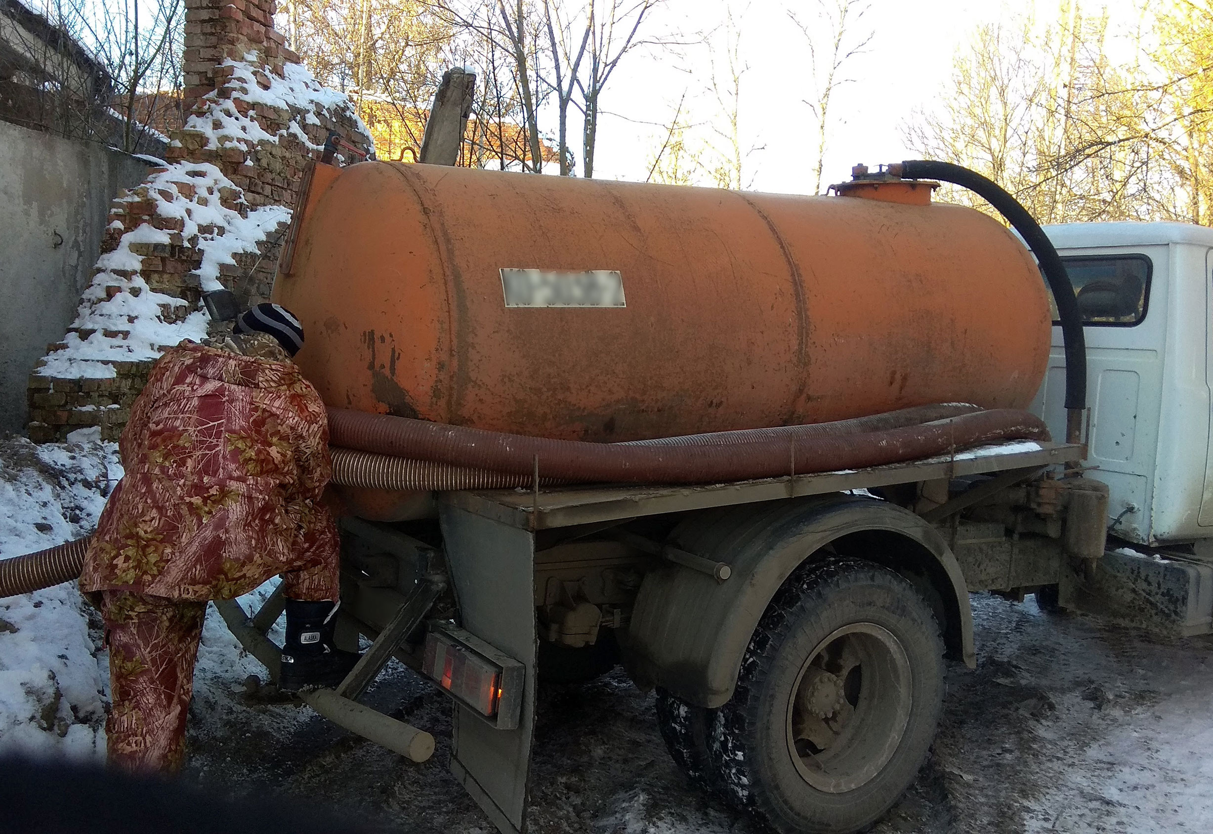 ГАЗ 53 ассенизатор слив отходов