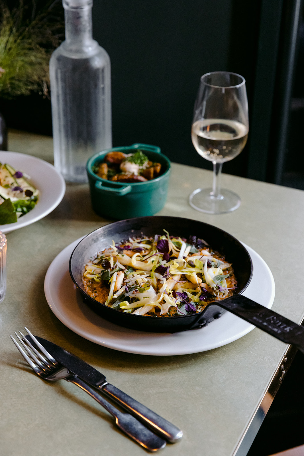 The Rose — Hotel, Bar and Restaurant