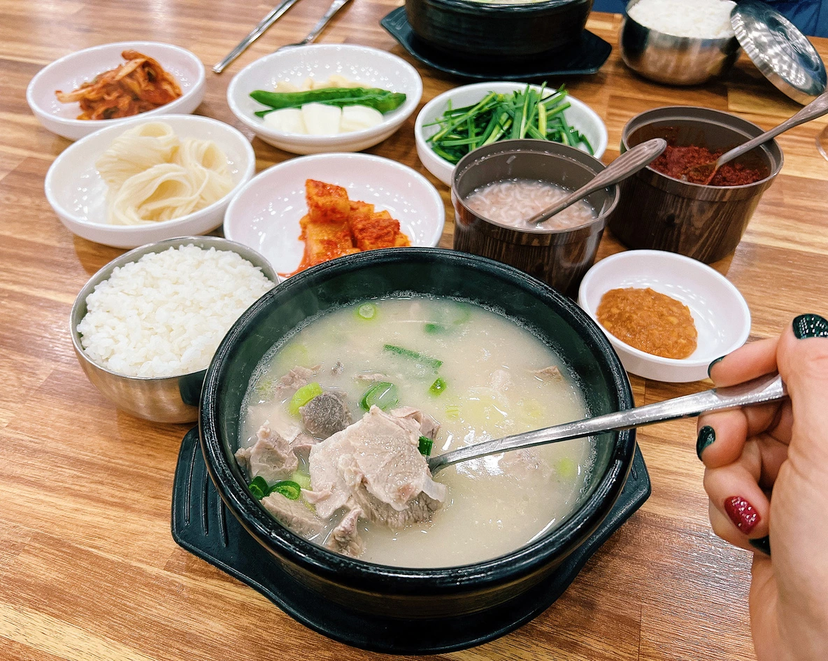 Busan Food Guide — Pork soup