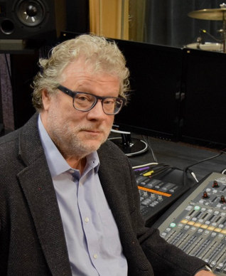 Alex Stewart in studio