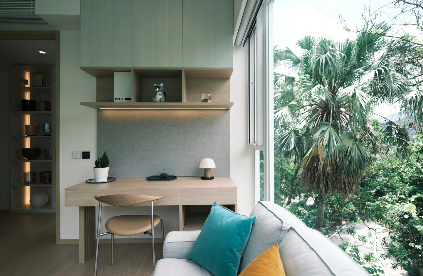 Where East and West meet in perfect harmony - Southside Where East and West meet in perfect harmony - Southside