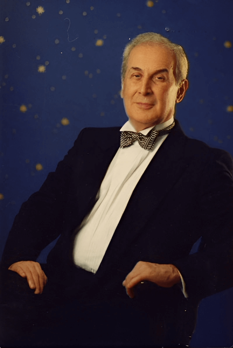 Стэн ли. Стэн ли молодой. Стэнли в молодости. Стэн ли молодой. Легендарные основатели.